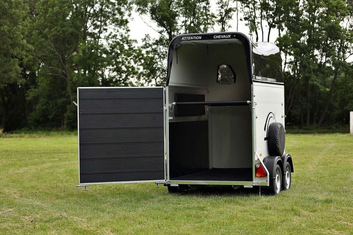 Remolque para 1 caballo y medio Gold One - Imagen 18