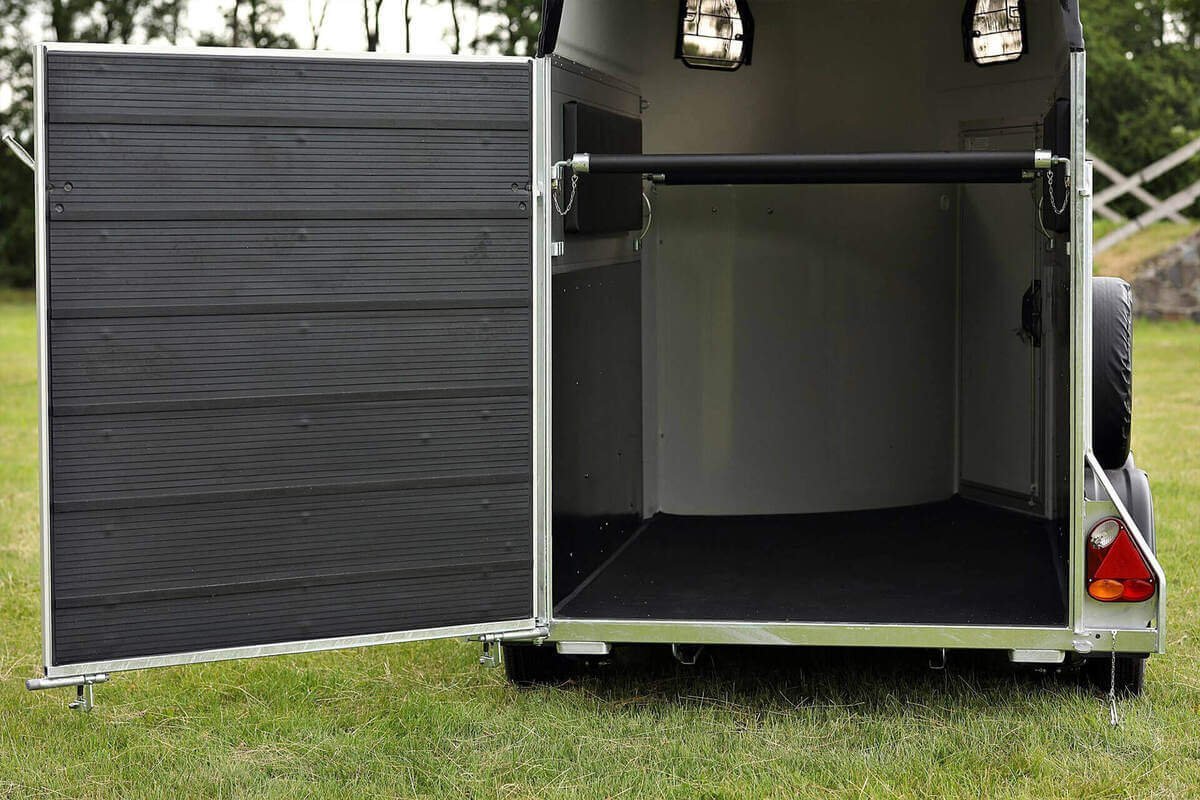 Remolque para 1 caballo y medio Gold One - Imagen 19