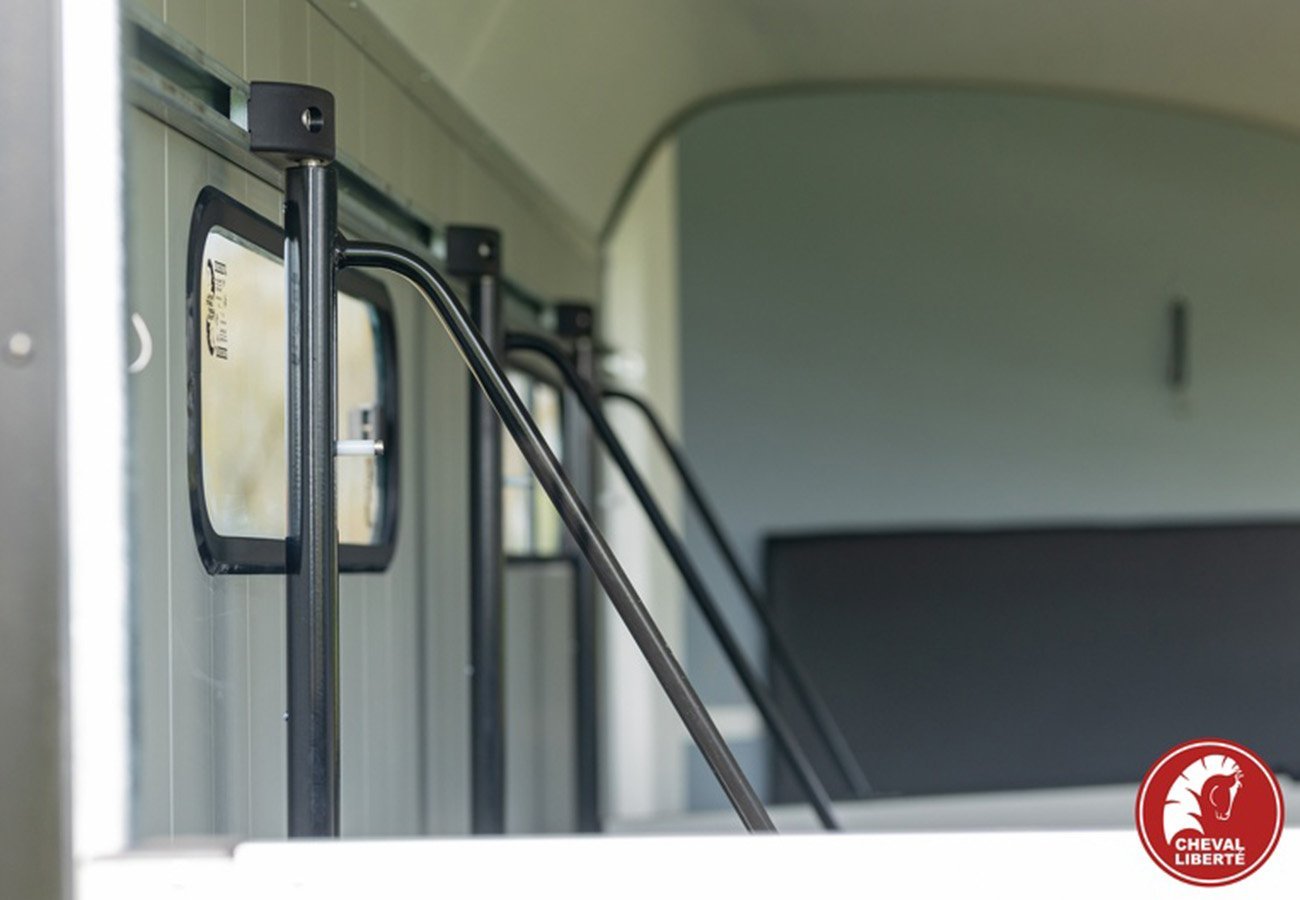 Remolque para 4 caballos Optimax - Imagen 17