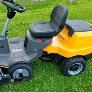 Alternative view of Rider Cortacésped de corte frontal Stiga Park 300 RC 15HP 95cm