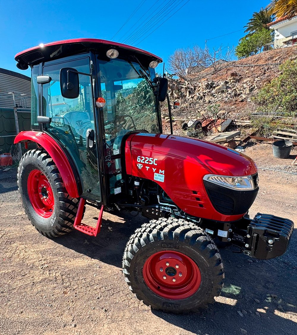 Tractor pequeño TYM 6225C — 58HP Giro 52º - Imagen 12