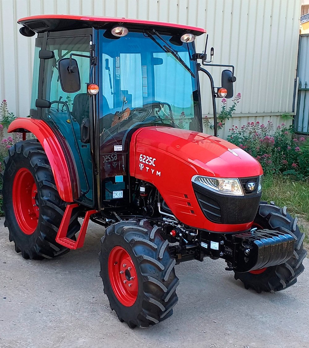 Tractor pequeño TYM 6225C — 58HP Giro 52º - Imagen 17