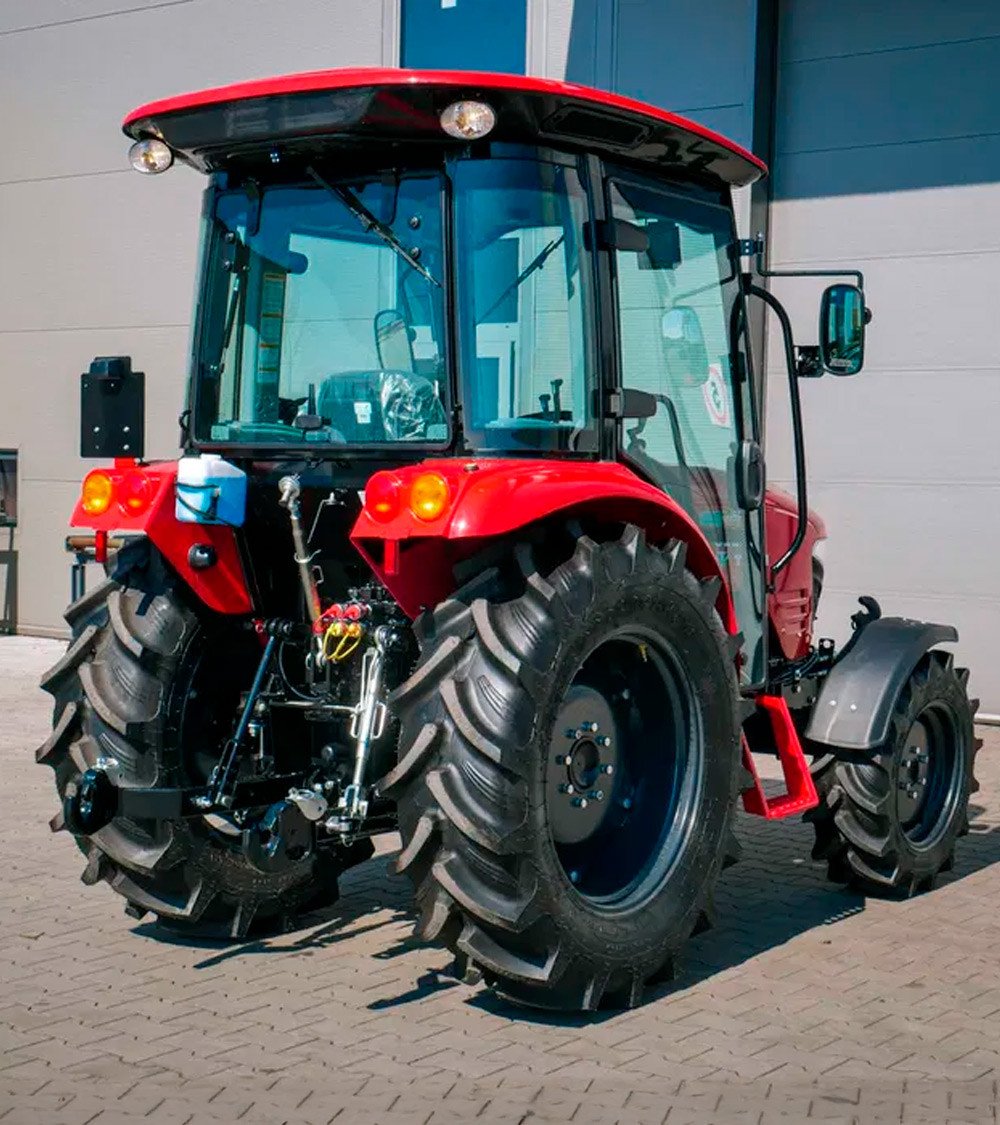 Tractor pequeño TYM 6225C — 58HP Giro 52º - Imagen 21