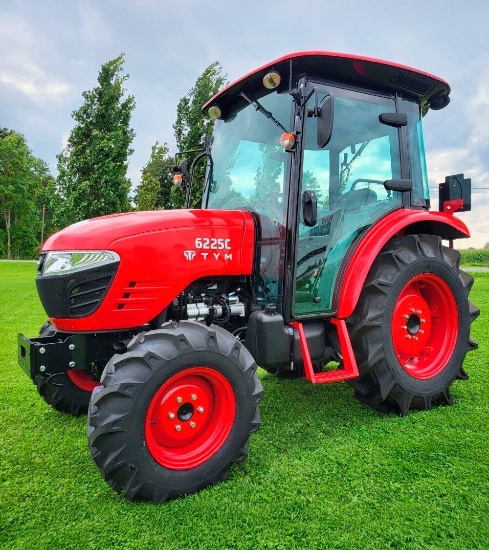 Tractor pequeño TYM 6225C — 58HP Giro 52º