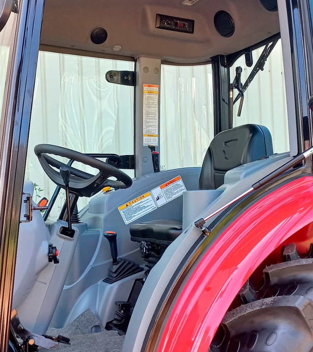 Tractor pequeño TYM 6225C — 58HP Giro 52º - Imagen 7