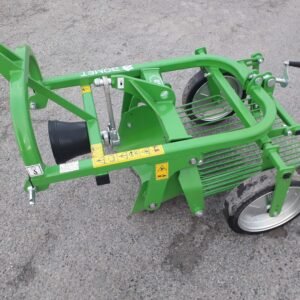 Alternative view of Cosechadora de patatas para tractor Bomet URSA