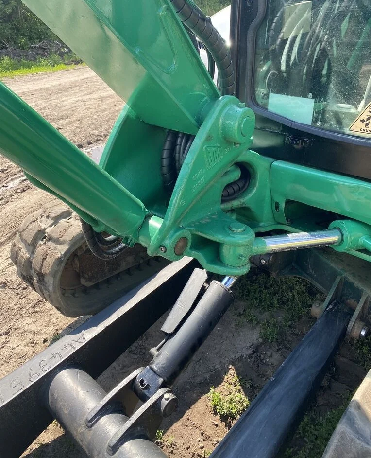 JCB 8045 STS + 3 cucharones / Miniexcavadora 2007 4,75 T - Imagen 8
